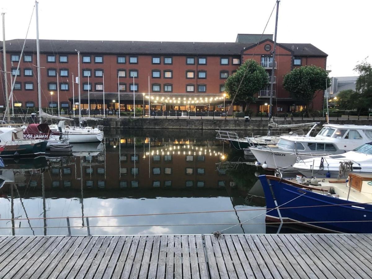 Holiday Inn Hull Marina By Ihg Kingston upon Hull Exterior photo