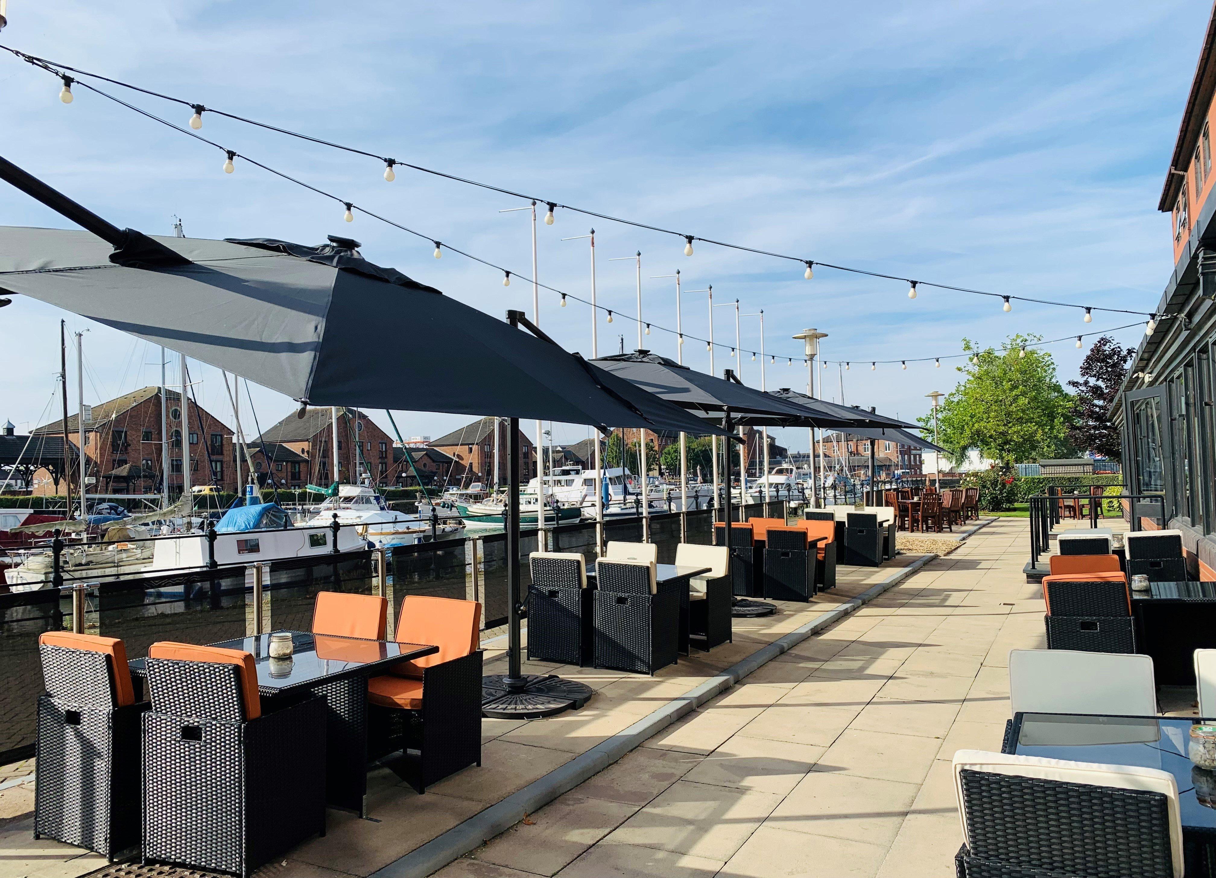 Holiday Inn Hull Marina By Ihg Kingston upon Hull Exterior photo